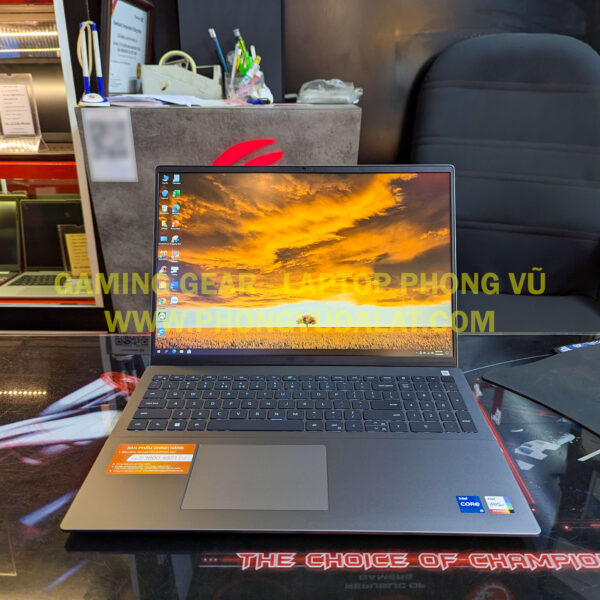 35. DELL VOSTRO 16 5630 - I5 gen 13 - 16gb - 14500K (3)