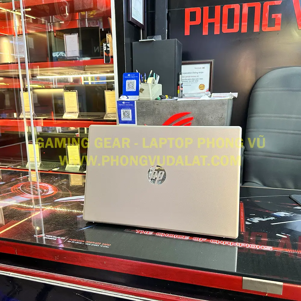 Hp 15 fc0023AU (D0BH1PA) | AMD RYZEN 5 7520U | 16GB D5 | 512GB NVMe | 15.6'' FHD | WIN 11 | LIKENEW 99%